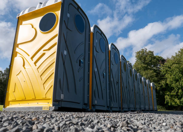 Best VIP or Luxury Restroom Trailers  in Matoaca, VA